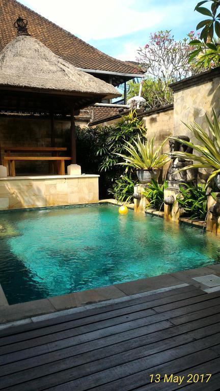Ngetis Home Stay ซานูร์ ภายนอก รูปภาพ