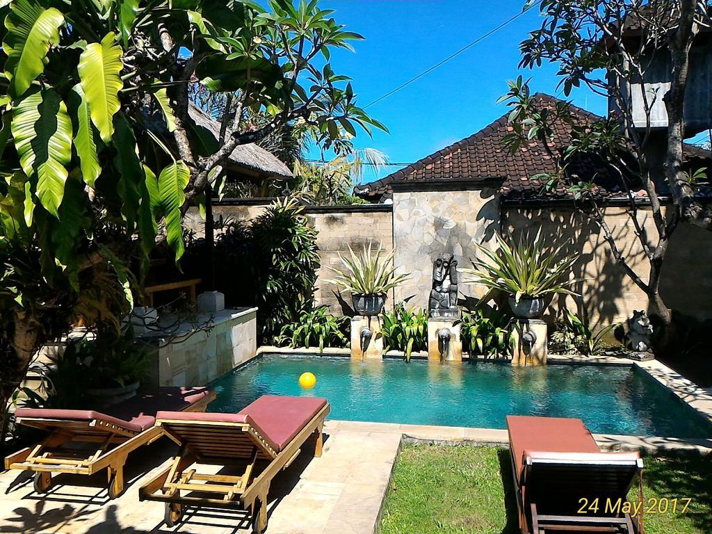 Ngetis Home Stay ซานูร์ ภายนอก รูปภาพ