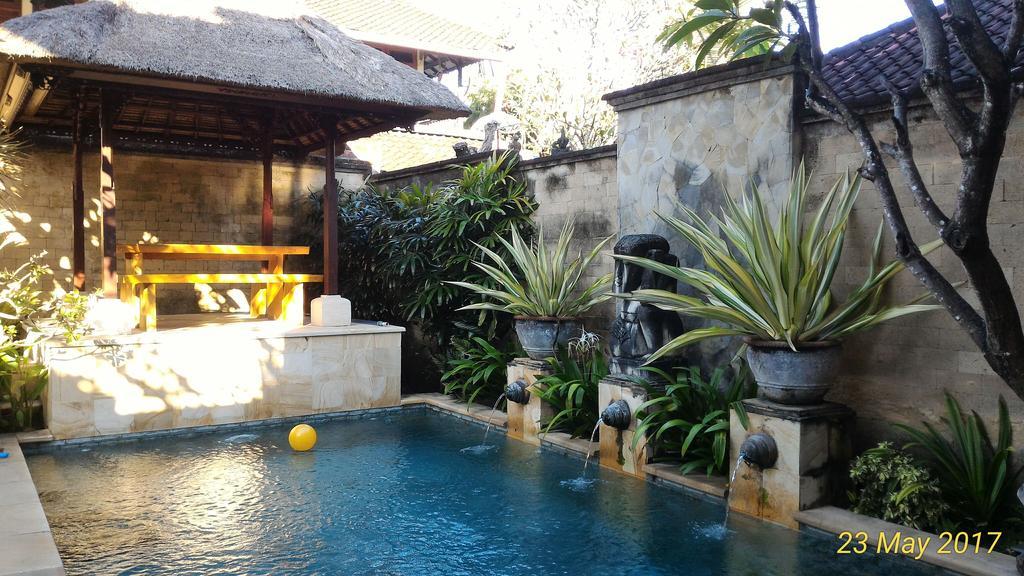 Ngetis Home Stay ซานูร์ ภายนอก รูปภาพ