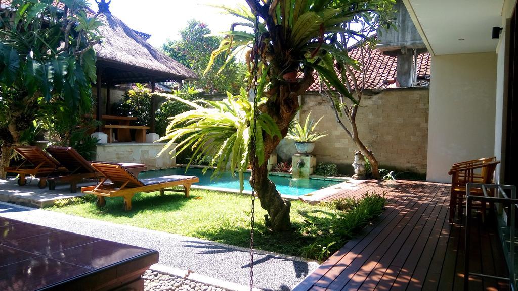 Ngetis Home Stay ซานูร์ ภายนอก รูปภาพ