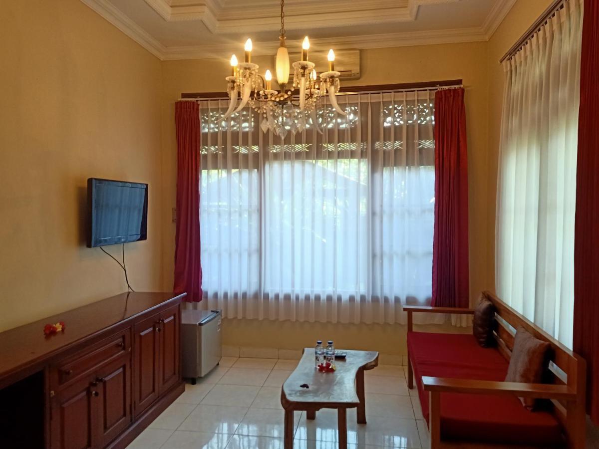 Ngetis Home Stay ซานูร์ ภายนอก รูปภาพ